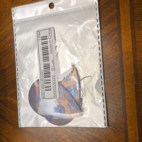 PU Leather Waterdrop Dangle Earrings - Drop & Dangle, Irregular Blue Pattern - Picture 5 of 5